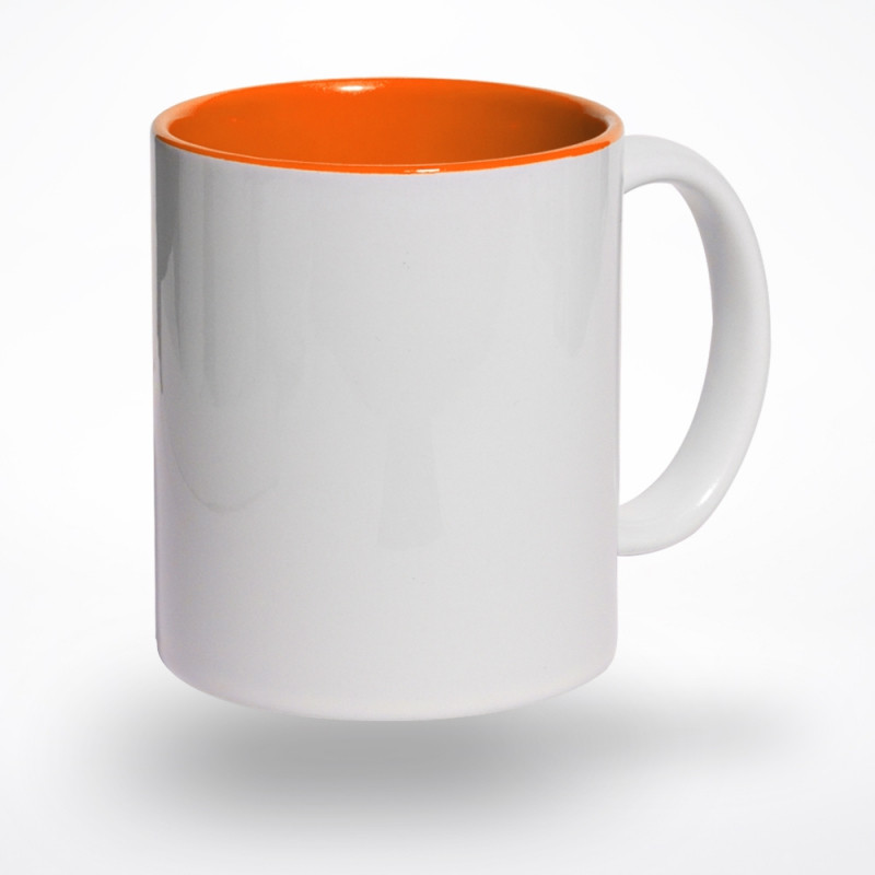 Puodelis oranžiniu vidumi