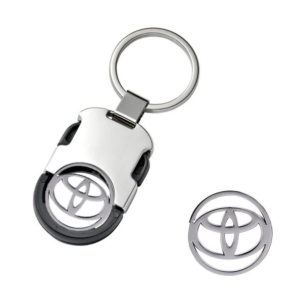 Automobilio pakabukas "Toyota" su žetonu